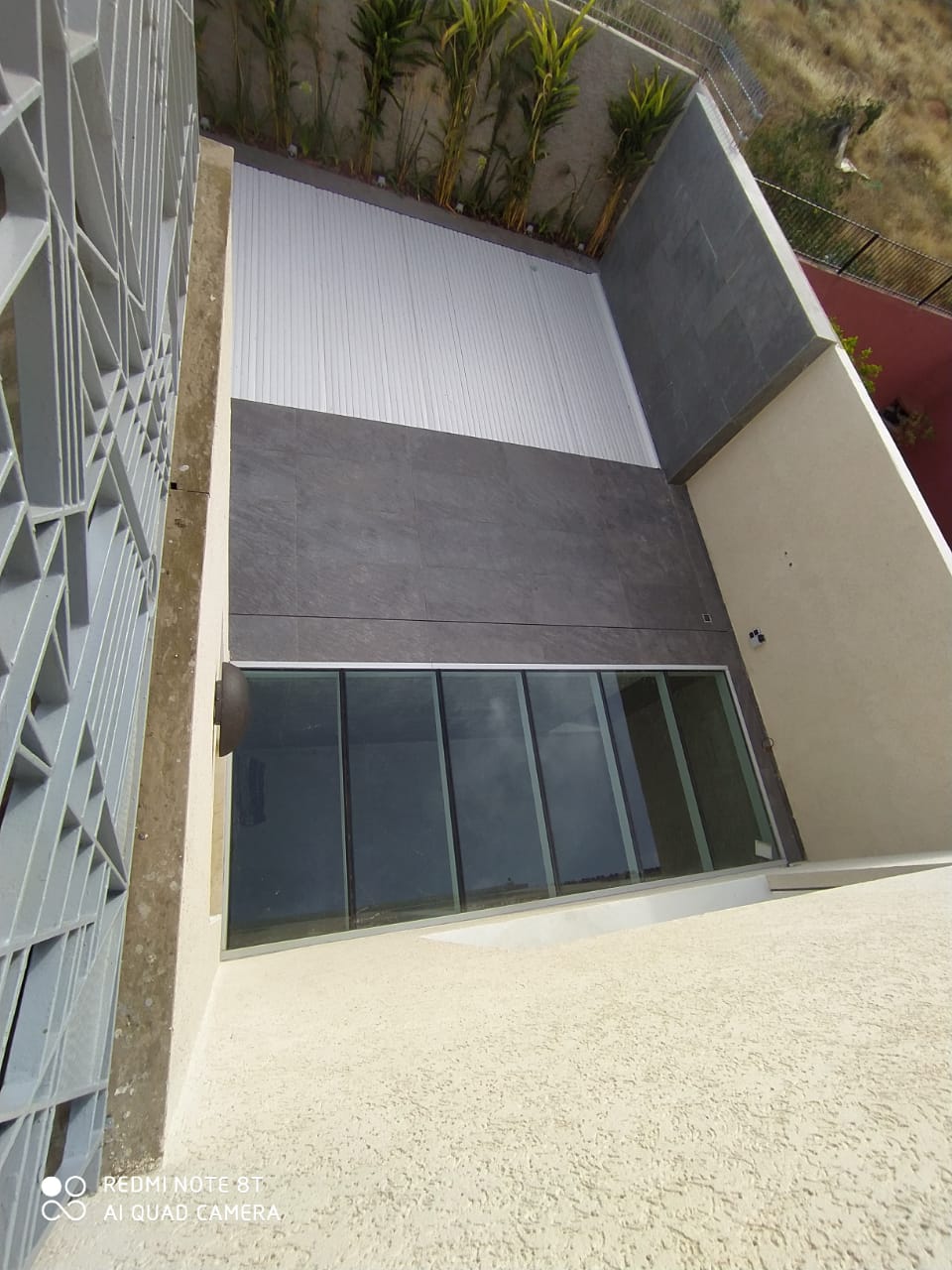 نوافذ فيلا عصرية